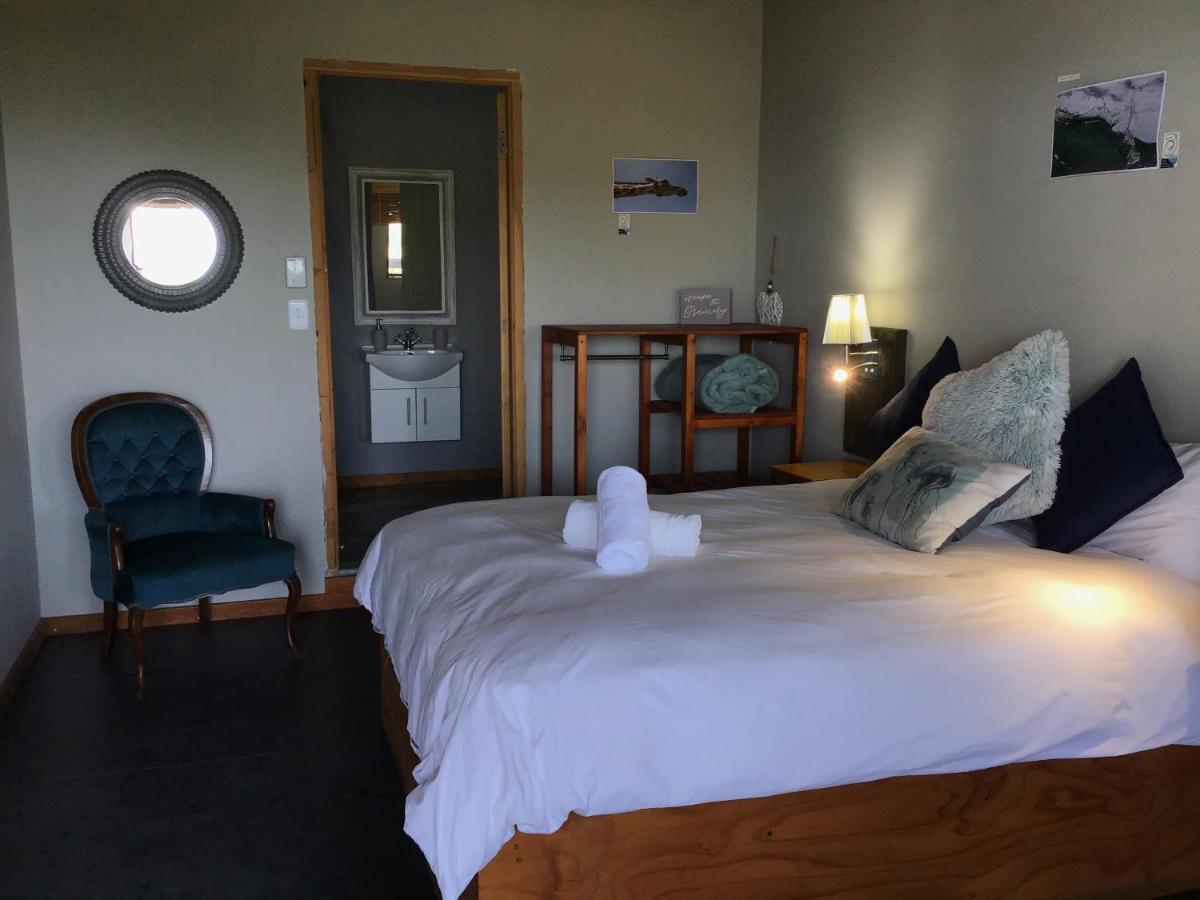 Coram Deo Saltywaves Double En-Suite Rooms With Sea Views Coffee Bay Exterior foto