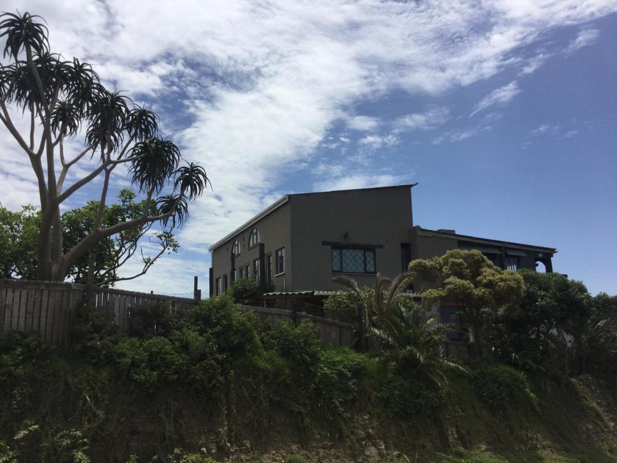 Coram Deo Saltywaves Double En-Suite Rooms With Sea Views Coffee Bay Exterior foto